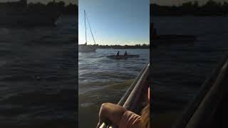 ATARDECER CRUZANDO RIO PARANA ROSARIO SANTA FE ARGENTINA #SHORTS ⛵🚤🛥⛴🛳🚢🏖🏜🏝