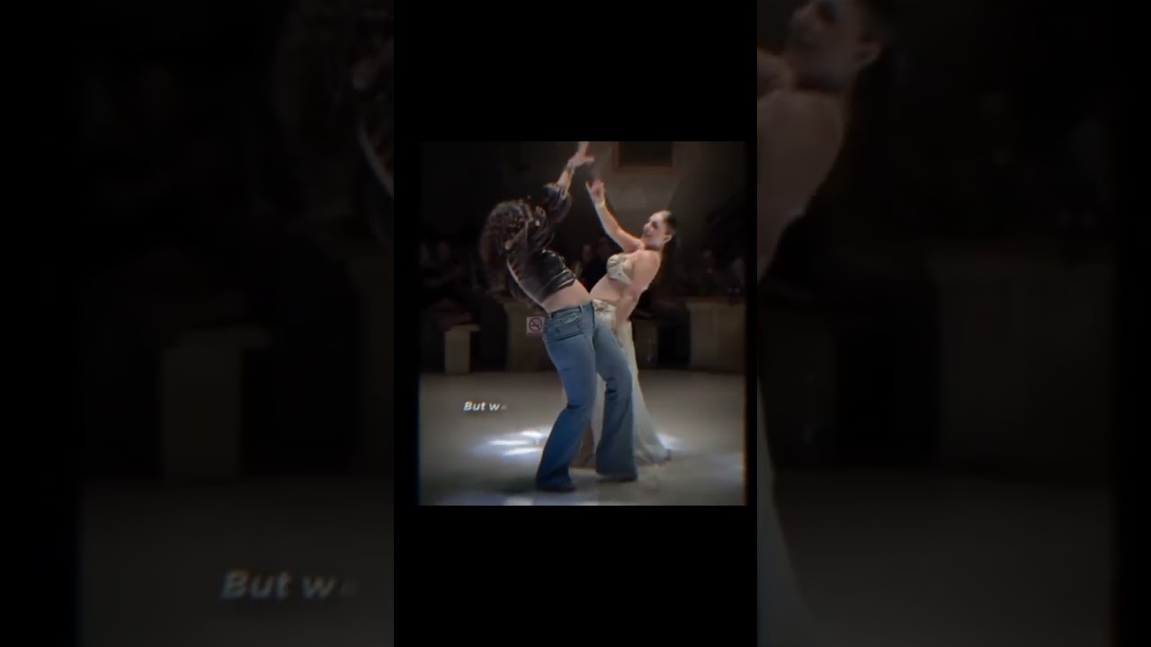 رقص هيخليك تعيد الفيديو 100 مرة 🎶#دويتو #ترفيه #حفلات #فن #cute #art #beautiful