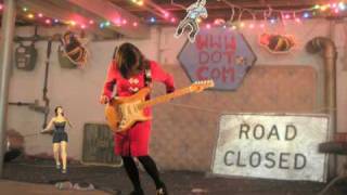 Chords for Screaming Females - Bell (Official Music Video)