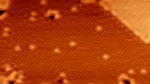 Atoms moving on a silicon surface: STM movie