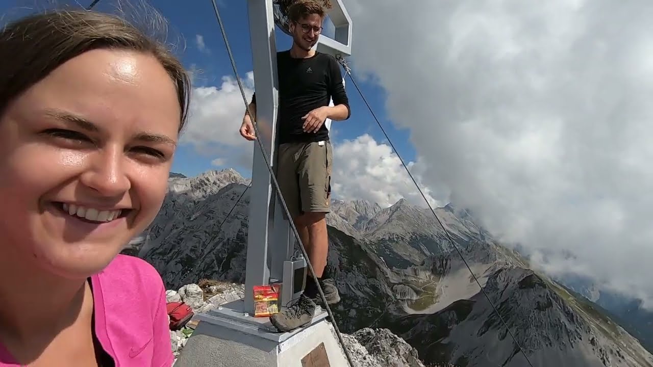 Rumer Spitze 2454m - Innsbruck, Austria