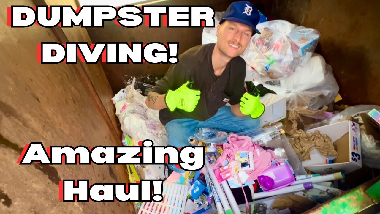 Dumpster Diving! Home Decor, Hygiene Products, & So Much More!