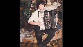 JOVANOVSKI LJUBOMIR (PANAMA) PLAY: VALSE DE LA FORET