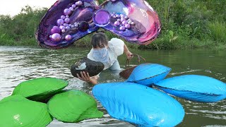 😲😲Pearl Treasure: The Mutated Giant River Clam of a Girl is a miraculous treasure trove of jewelry