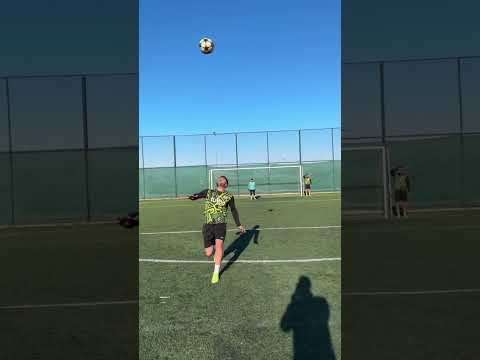 Wow!😱Check That Goal!⚽🔥 Amazing!🤯💥#shorts#football#skill#goals#brazil##reels#funnyfootball#aesthetic