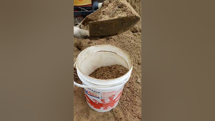3 de areia, 1 de cimento e 1 de água. #argamassa #construção #construction #civilengineering
