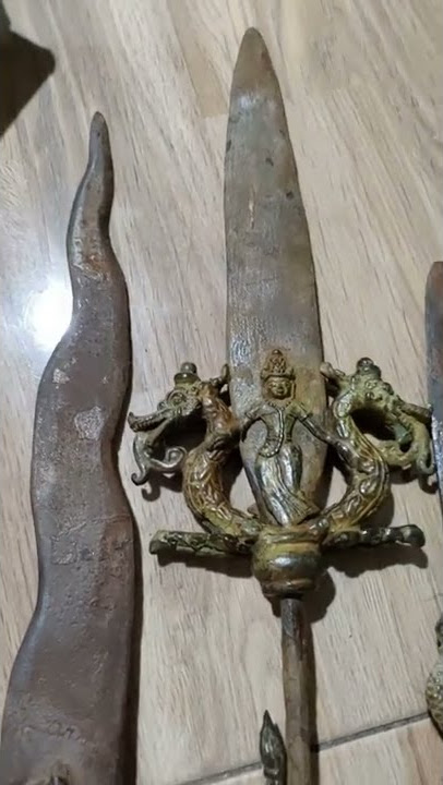 Barang Antik,Pusaka Majapahit