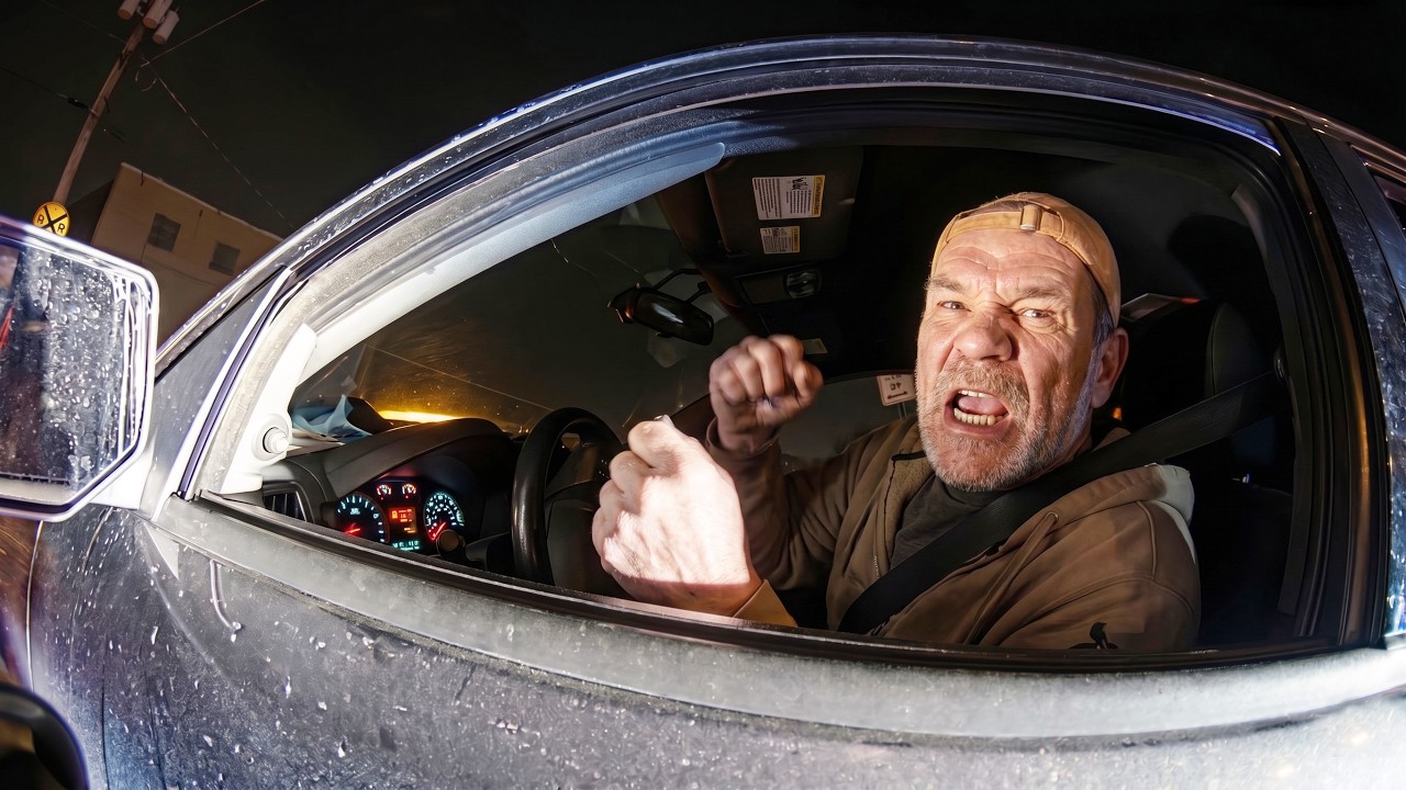 Police Surprise Abusive Man Who Explodes After Cops Expose His Lies ...
