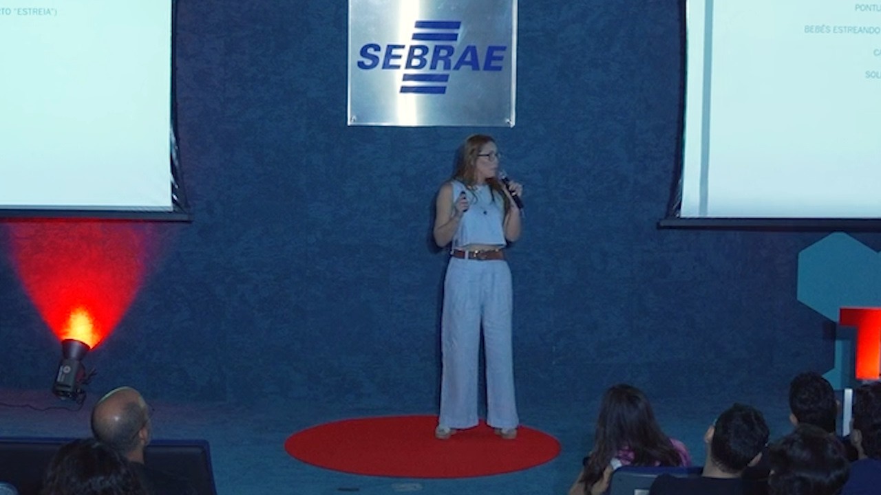 O Poder do Inútil | Aline Lima | TEDxIracema