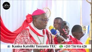 UTUKUFU KWA MUNGU - MISA YA MT ANNA NA FR. G. KAYETTA - PAROKIA YA ROHO MTAKATIFU, MAJENGO KAHAMA