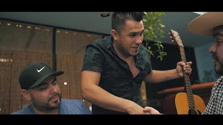 Gerardo Diaz Y Su Gerarquia - Pa' Los Mal Agradecidos (Video Oficial) chords