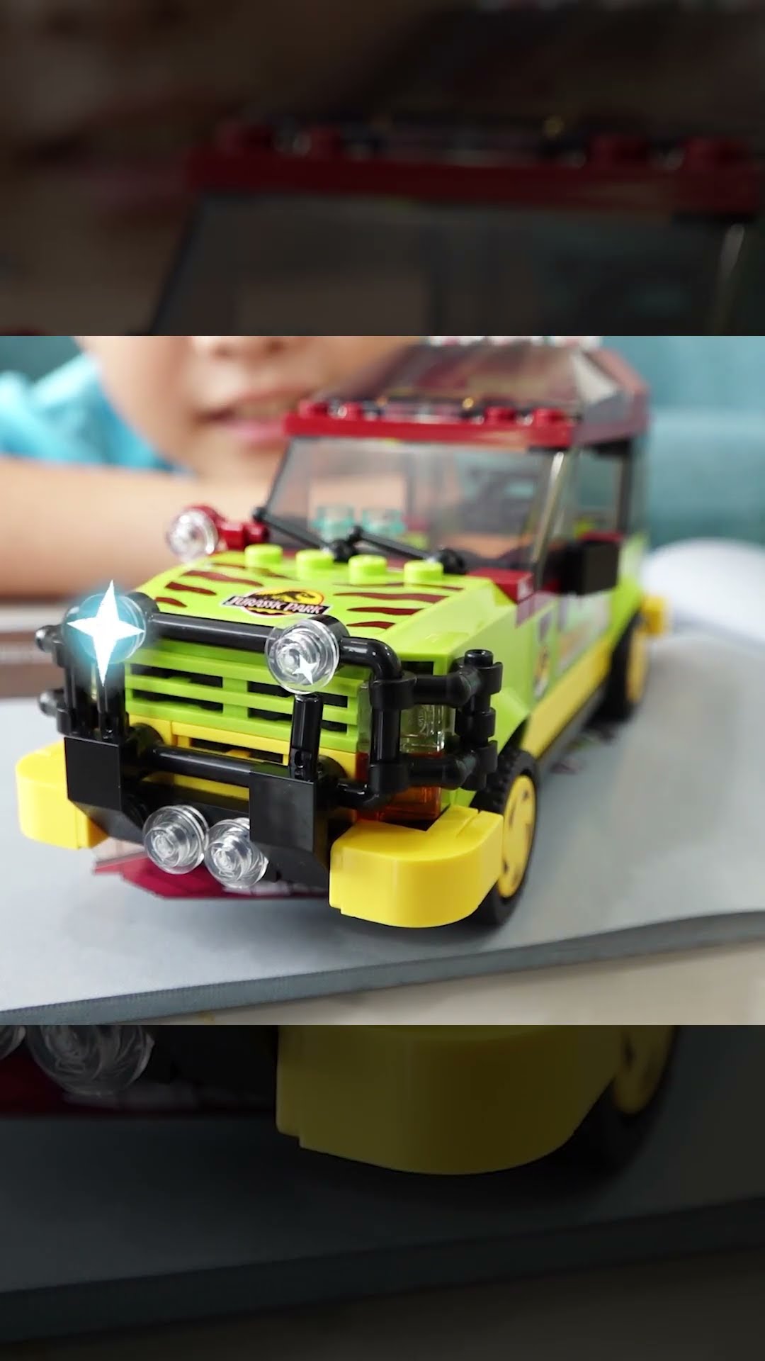 Build dinosaur models with LEGO blocks using toys. #shorts