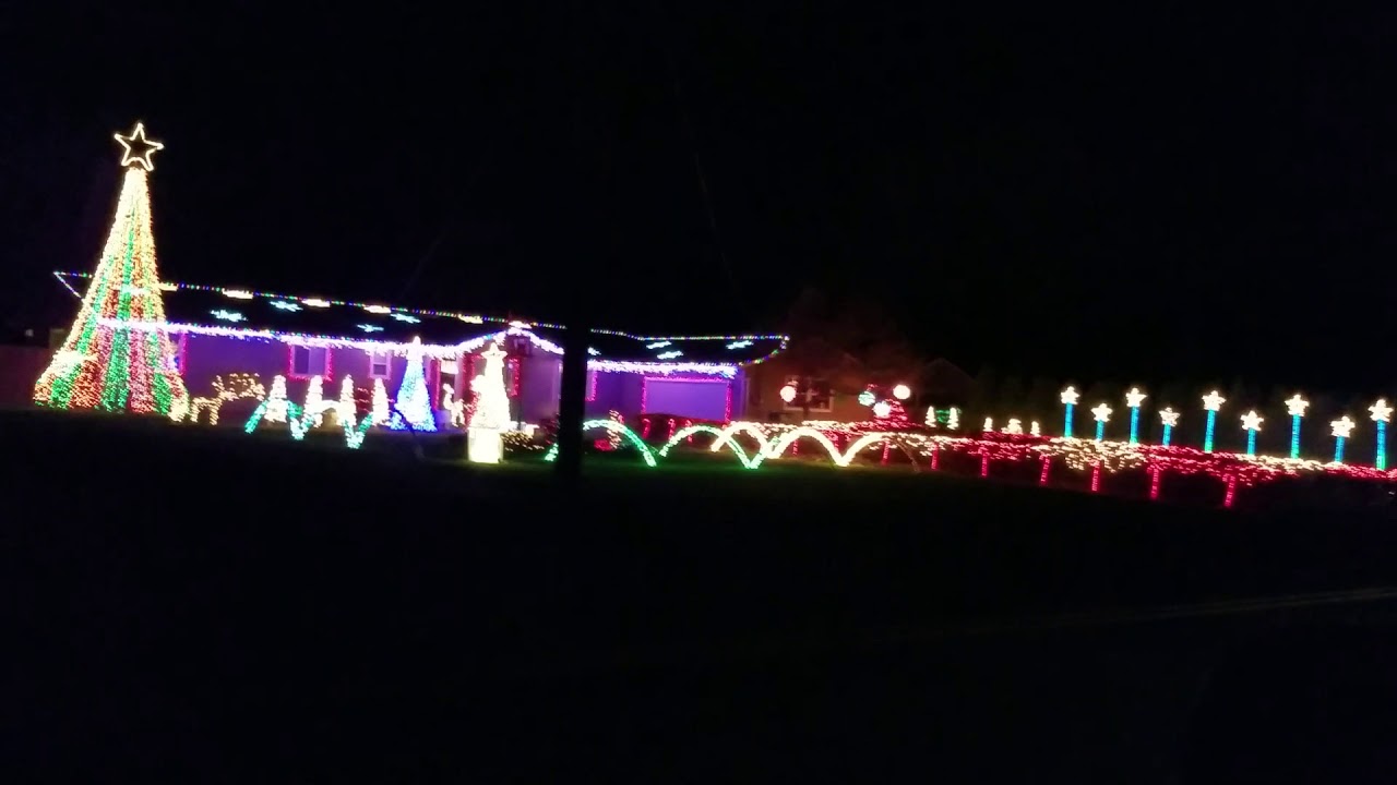 Christmas lights tuned to a music station YouTube