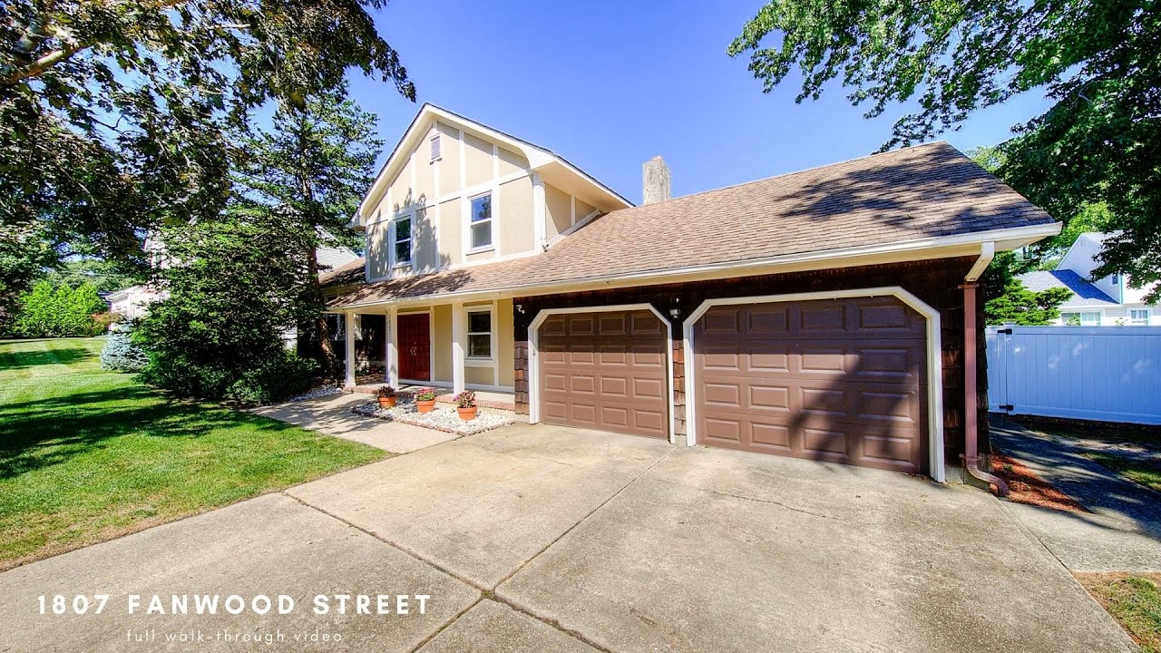 SOLD 1807 Fanwood Street, Oakhurst, NJ l Moving to the Jersey Shore