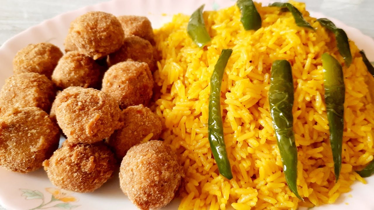 كيما عودتكم نجيبلكم كان الحاجة الي يحبوها الكبار ويعشقوها الصغار/ كورات الدجاج المقرمشة والمحشية بال