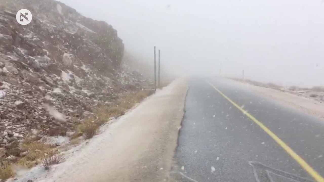 Snow falls on Mount Hermon - YouTube