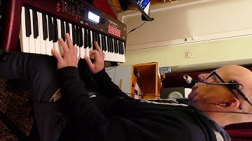 KORG KROSS 2 LIVE (Part 3) VOCODER & Arpeggios, Step Sequencer, Sampler, Drums