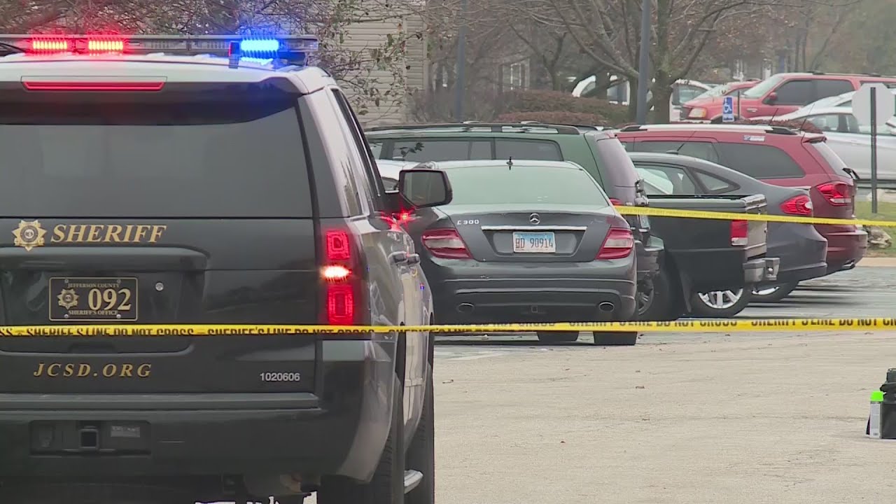 Suspect in custody following bank robbery, police chase in Jefferson ...
