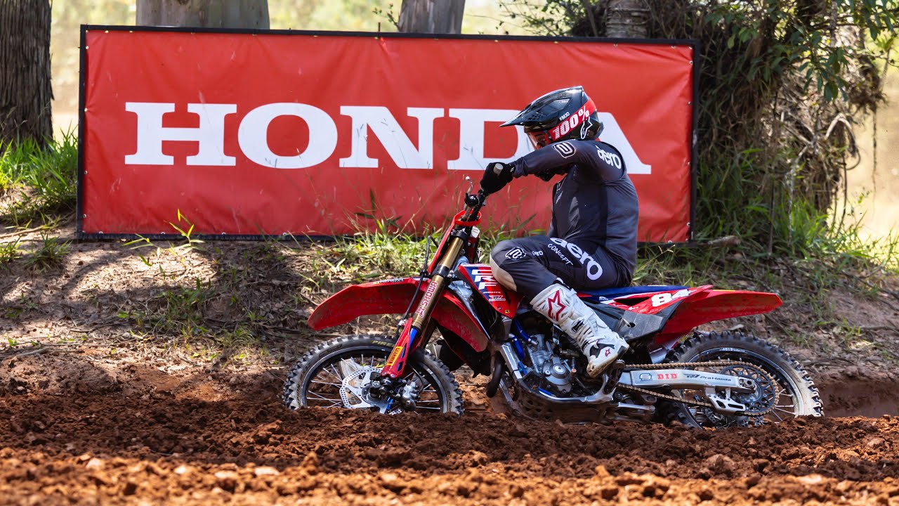 20° Bastidores do Rôia, confira um dia de treino com o chefe da equipe Honda Racing de Motocross 
