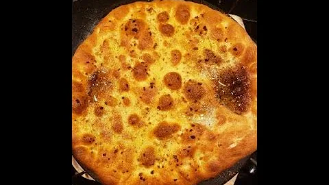 Flatbread and Lemony White Bean Salad
