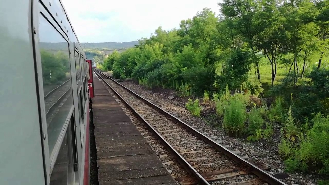 Trenul Ir 1746 Baia Mare Bucuresti Nord Filmat Din Ir 1945 Mangalia Satu Mare Youtube