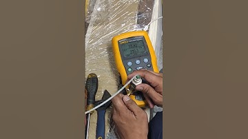 Fluke pressure calibrator