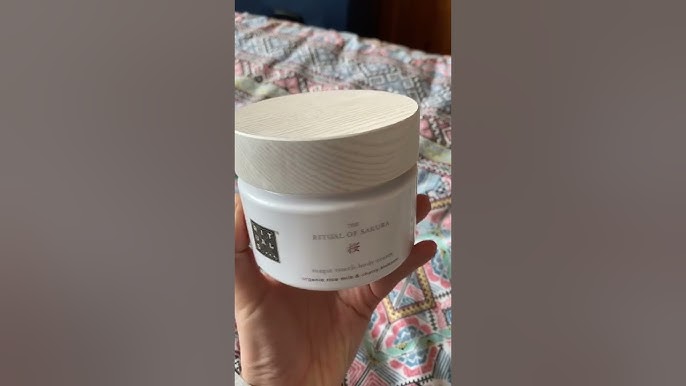 How to use: The Ritual of Sakura Body Cream