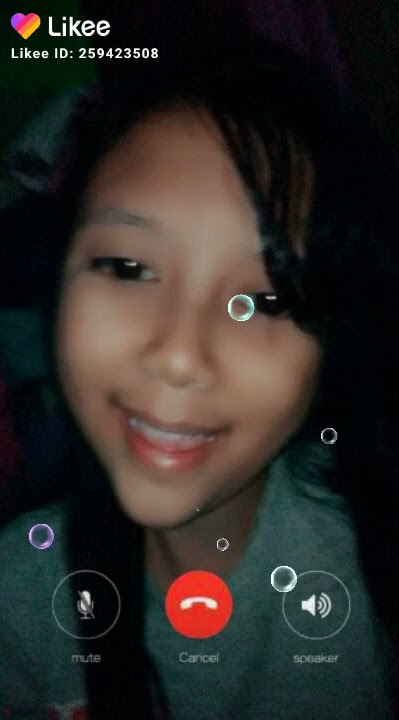 Angkat dong telepon nya 😘😘😍😍