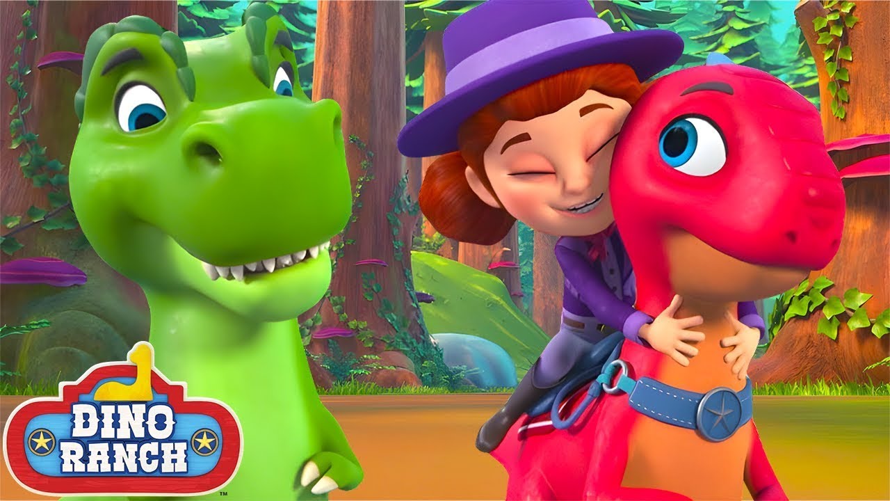 ¡Blitz salva el día! | Dino Ranch Español - YouTube