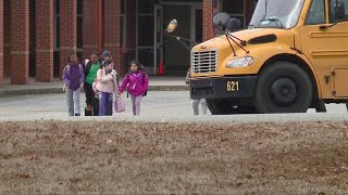 Parents react to winter weather school decisions
