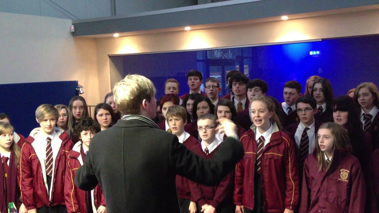 Central FM - St Modans High School Christmas Choir - YouTube