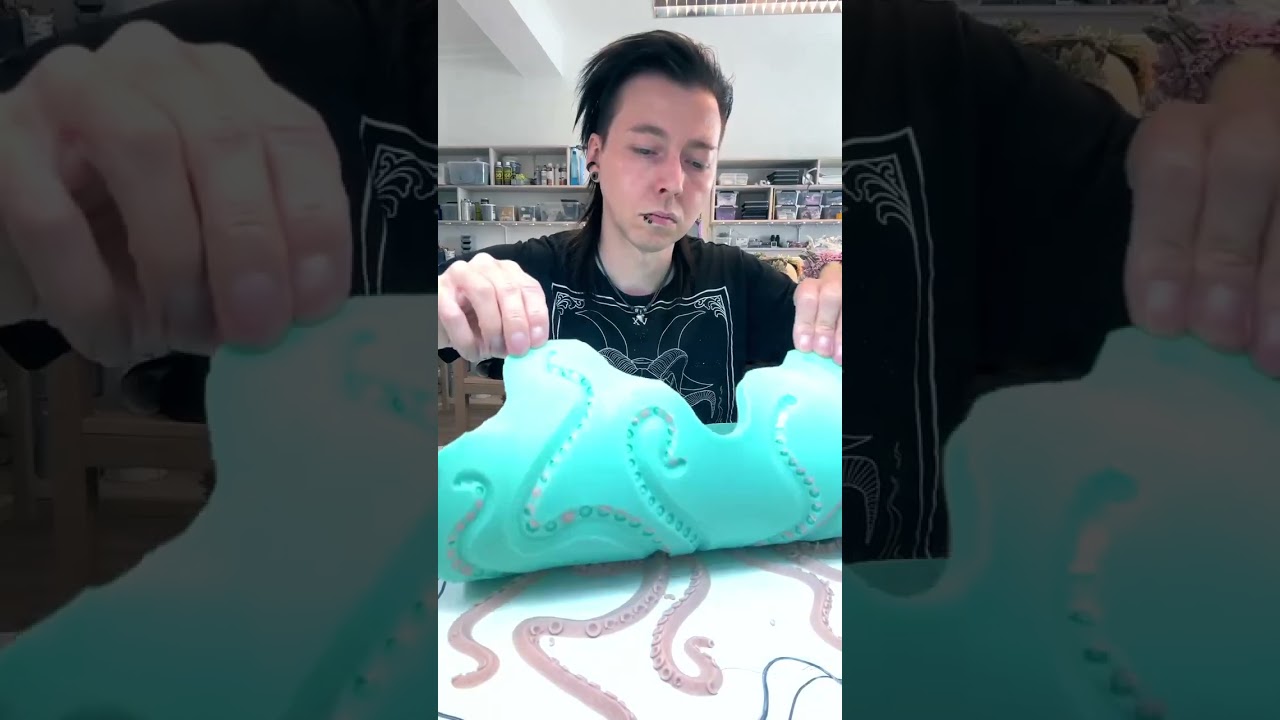 Tentacles octopus ART by @tinkercast.official