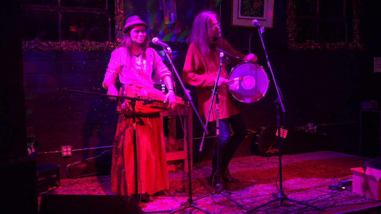 Watch Voice of the Sidhe and Hope Huntington: Sweet French Tune on YouTube Watch Voice of the Sidhe and Hope Huntington: Sweet French Tune on YouTube