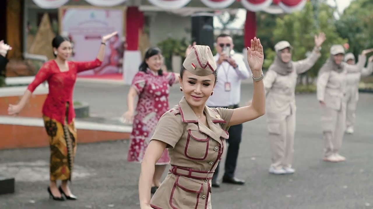 MENYALA HUT KE 79 RI LOMBA-LOMBA DAN MENARI PAUD CAHAYA PERMATA ABADI