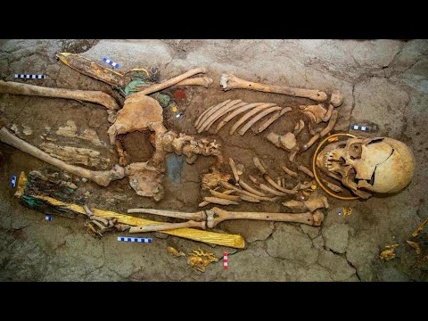 РАСКОПКИ КУРГАНА СКИФОВ / ИСТОРИКИ ЛОМАЮТ ГОЛОВЫ...