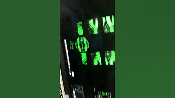 Mixxing some real time visuals to drum and bass using Modul 8 and mapping in madmapper