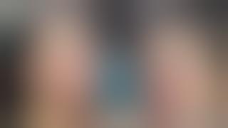 Japanese Mom kissing Daughter /Hot lesbian kissing / Hot girls kissing / Girl kissing girl