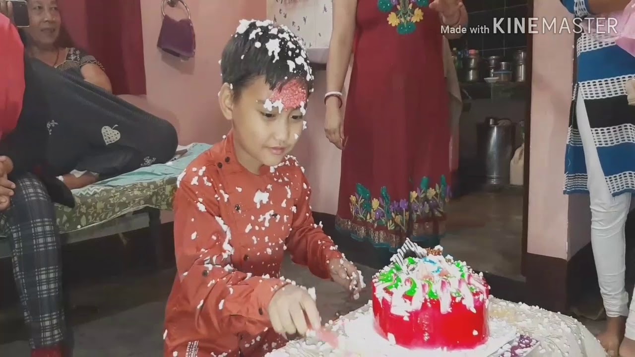 saal bhar mein sabse pyara hota hai ek din