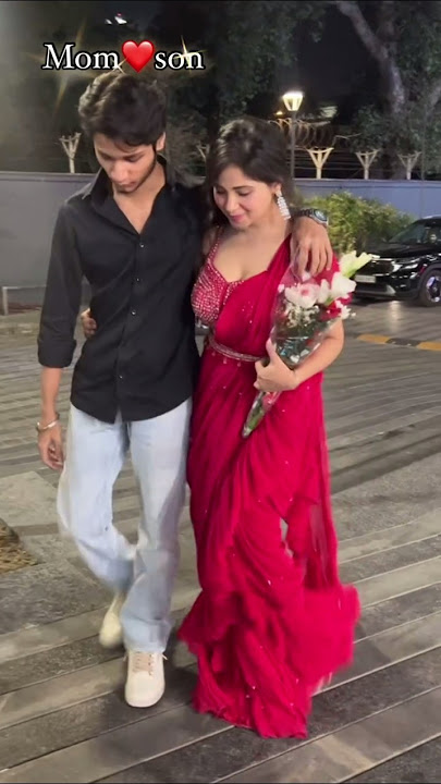 Happy velentine day with son Rachna Santoor mom hot mom Rachna