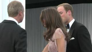 Erster Auftritt Fur William Und Kate Nach Traumhochzeit Youtube