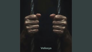 Bertahan Karena Keadaan