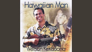 Video thumbnail of "Weldon Kekauoha & Tapa Groove - Oiwi E"
