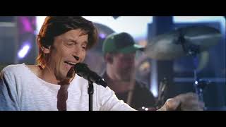 Clouseau - Ik Wil Niet Dat Je Weggaat (ft. Geike Arnaert) [Official Live Video] by Clouseau 14,070 views 1 year ago 4 minutes