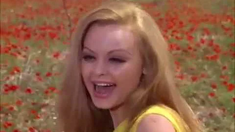 Cristina Guzmn (1968) 3/8 Roco Drcal