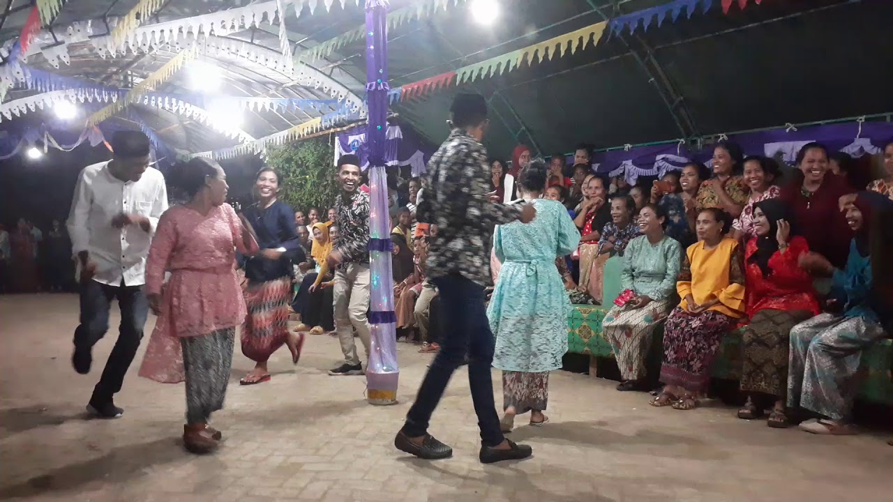 Budaya rongin ambalau.