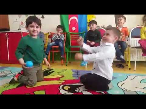 Mini bağça - maraqlı oyun saatı.