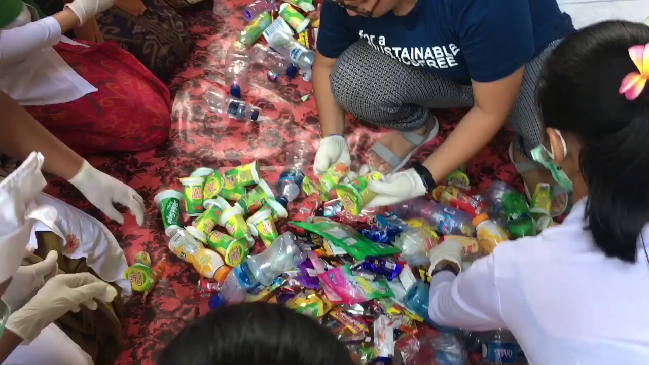  Pengolahan sampah plastik  smpN3KutaUtara YouTube