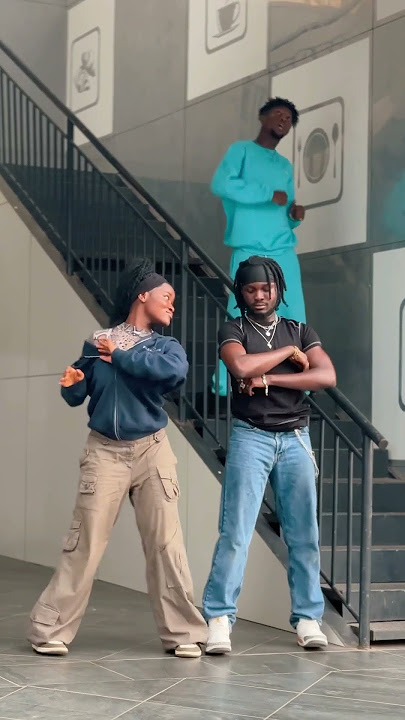 Nandipha808 & Ceeka RSA - Blueberries  Dance Video By Calvinperbi & Shuga Links