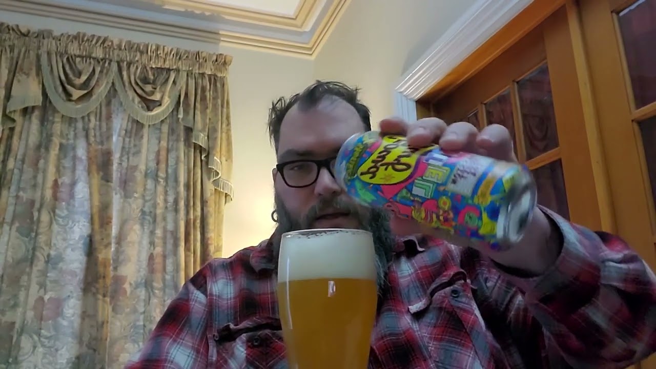 Flying Monkeys Craft Brewery (Barrie   ON) "Crowd Surf" Passion Fruit IPA