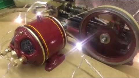 Showmans Traction Engine dynamo - steevb